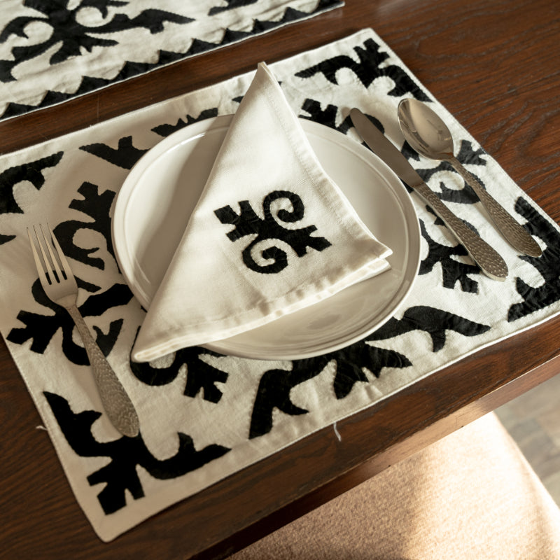 Rohi Ralli Place mat set Rohi Ralli Place mat set