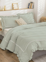 Daisy Pom-Pom Cotton Satin Duvet Cover Set