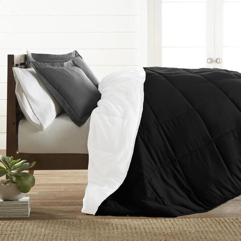 Dyed Reversible Comforter (Black & White)