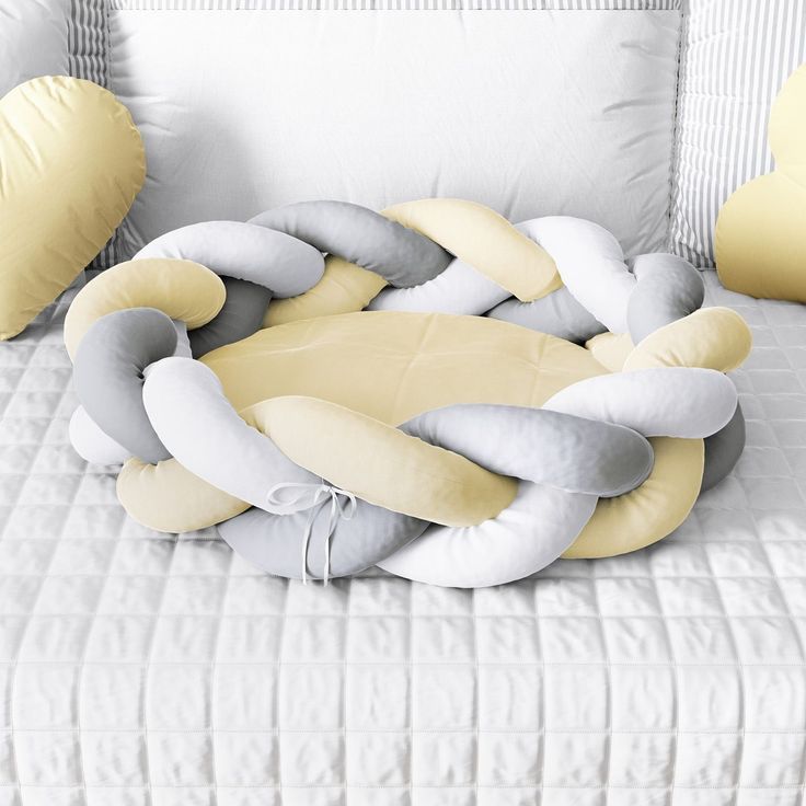 Baby nest circular  Koala Baby Cloud Braided  Nest  Pastel yellow ( Circular)