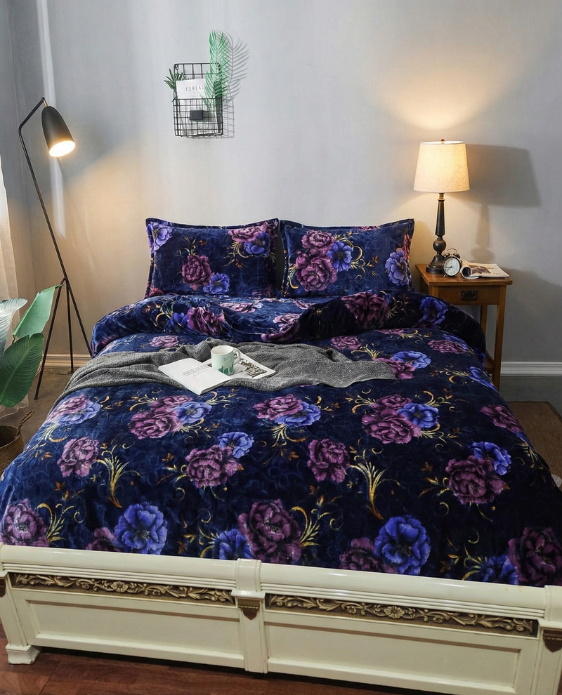 Flees Bed Sheet   - 3 Pcs Bedding Set (Blue )