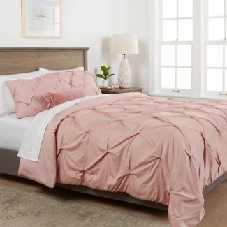 Blush Pink Pinch Pleat Comforter